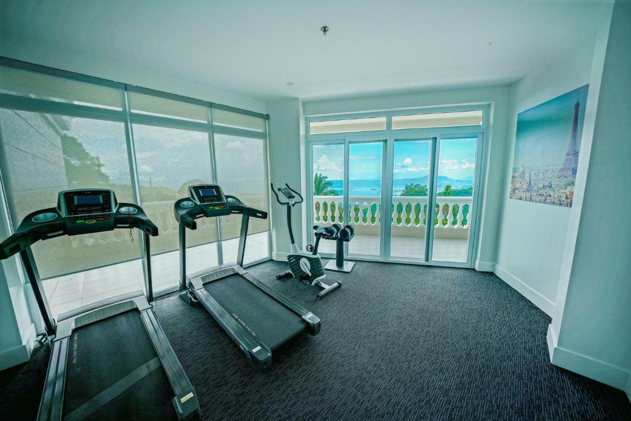 Hotel Carlito Tagaytay Тагайтай Экстерьер фото